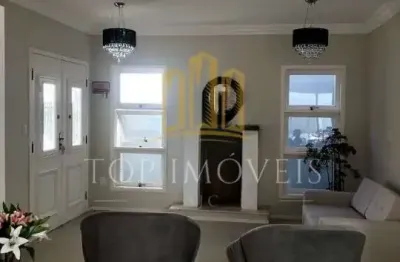 Linda casa localizada no condominio eldorado com planejados 250.00 m2