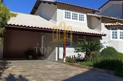 Excelente casa com 3 dormitorios sendo 1 suite em condominio fechado em jacarei