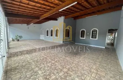 Linda casa terrea de lote inteiro localizada no bosque dos eucaliptos 3 dormitorios suite churrasqueira portao eletronico