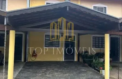 Linda casa condominio girassol i com 2 dormitorios repleta de planejados