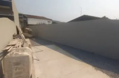 Oportunidade imperdível : casa aconchegante na área central de matinhos