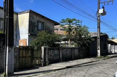 Casa à venda na Rua Itaporã, 10, Centro, Matinhos