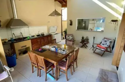 Casa com 4 quartos à venda na Av. Das Toninhas, 200, Toninhas, Ubatuba