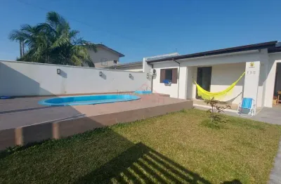 Casa na zona sul de balneário rincão - com piscina ampla área de lazer!