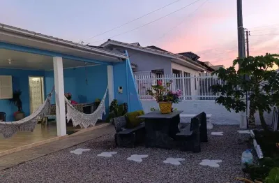 Casa com 3 quartos à venda na Rua Evaristo Comin, --, Zona Sul, Balneário Rincão