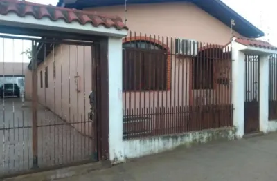 Casa com 4 quartos à venda na Pinheiro Machado, --, Cabo Luís Quevedo, Uruguaiana