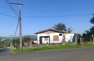 Casa com 3 quartos à venda na Rua Onofre Bernardino Lourenço, --, Metropol, Criciúma