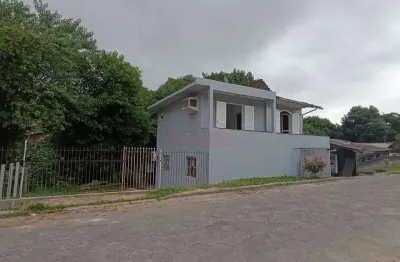 Casa com 3 quartos à venda na Maestro Osni Da Silva, --, Maria Céu, Criciúma