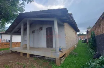 Casa à venda na Travessa Pomerode, Boa Vista, Criciúma