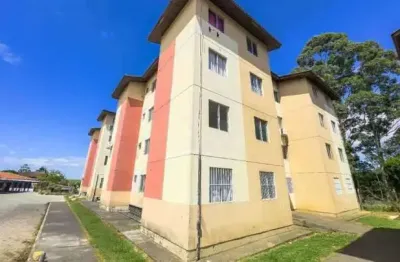 Apartamento térreo, econômico, todo reformado, no bairro Quarta Linha  VENDIDO !!!