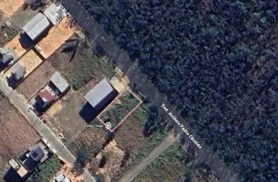 Terreno alto e plano, frente para rodovia no balneário rincão