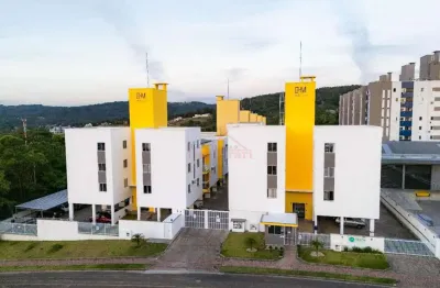 Apartamento em boa localização e próximo ao centro, b. mina do mato - criciúma sc