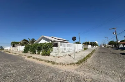 Casa com 3 quartos à venda na Rua : Manuel José Magé, --, Zona Nova, Balneário Rincão