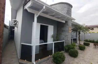 Casa alvenaria TIPO ALTO PADRÃO, 5 quartos, FINANCIÁVEL, Quarta Linha, Criciúma SC