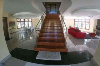 Casa à venda em condomínio fechado 5 suites, piscina, em lagoa da praia, guarapari -es