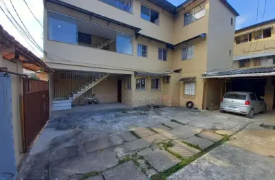 Casa / sobrado com 6 apartamentos de 2 quartos e 1 kitnet à venda próximo ao mar da barra do jucu, vila velha-es