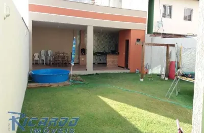 Casa duplex 4 quartos à venda, praia do morro, guarapari-es, lazer completo.
