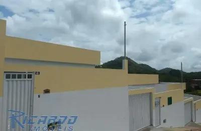 Casa 2 quartos á venda nossa sra de fátima em guarapari-es.