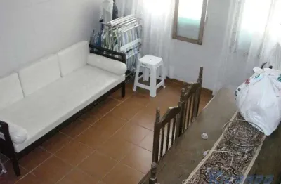 Casa á venda com 2 quartos e 2 suítes em guarapari na praia do morro