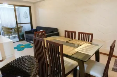 Apartamento à venda em guarapari, na enseada azul, perto das badaladas praias de peracanga e bacutia.