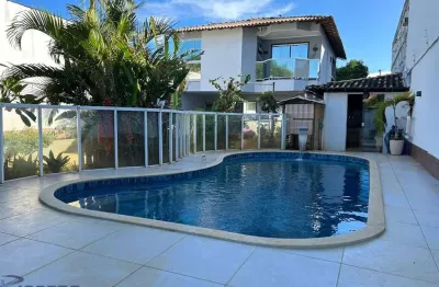 Casa com 3 quartos à venda na praia do morro, guarapari , 172 m2 por r$ 1.600.000