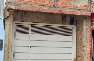 Casa comercial à venda na Praça Adelaide Guedes, Centro, Tatuí