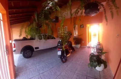 Casa em tatuí, jardim vanderlei (2 quartos, 1 suíte com varanda)