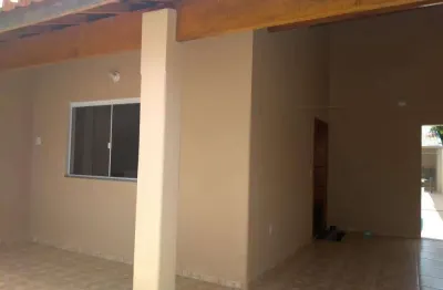 Casa com 2 quartos à venda no Centro, Quadra 