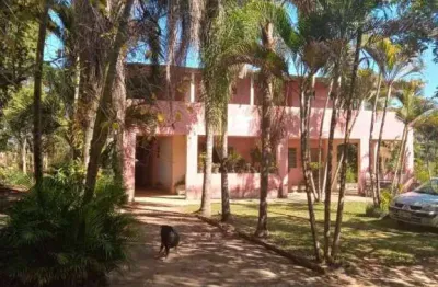 Chácara em tatuí (12.600 m²), casa, piscina, barracão.