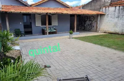 Casa em tatuí, jardins de tatuí (3 quartos, cômodos amplos, quintal)