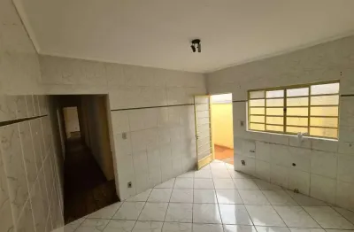 Casa com 3 quartos à venda na Rua Tamandaré, Centro, Tatuí