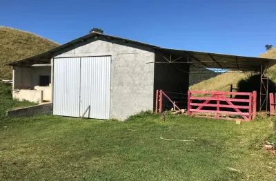Chácara / sítio à venda no Centro, Guapiara 