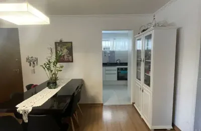 Amplo apartamento 03 quartos com suíte e closet - juveve