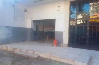 Ponto comercial para alugar no Tanque, Rio de Janeiro 