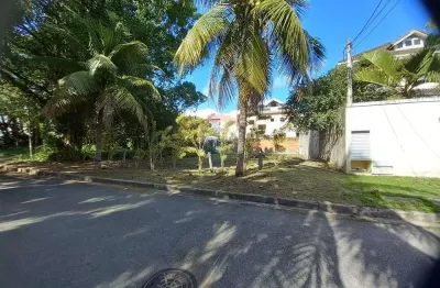 Preco reduzido terreno 360m2 com rgi em vargem pequena em condominio fechado