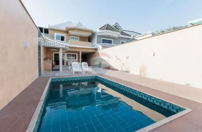 Casa em condomínio fechado com 4 quartos à venda no Recreio dos Bandeirantes, Rio de Janeiro 