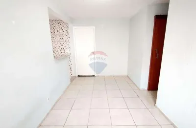 Apartamento com 2 quartos para alugar em Guaratiba, Rio de Janeiro 