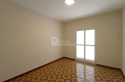 Casa com 3 quartos para alugar no centro, lençóis paulista , 228 m2 por r$ 3.300