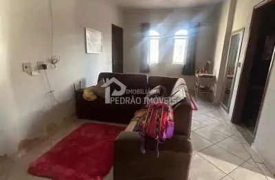 Casa com 3 quartos à venda no Jardim Ubirama, Lençóis Paulista 