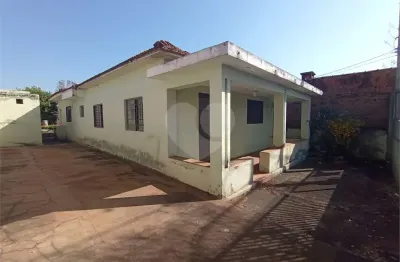 Casa de 3 quartos, 103m² no bairro centro, em lençóis paulista
