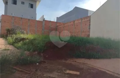 Lote/terreno de 200m² no bairro jardim planalto, em lençóis paulista