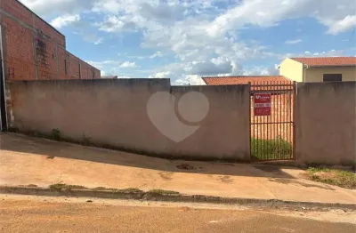 Lote/terreno de 275m² no bairro jardim grajaú, em lençóis paulista