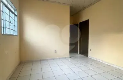 Casa de 3 quartos, 125m² no bairro vila são judas tadeu, em lençóis paulista