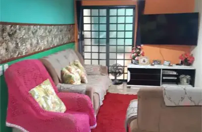 Sobrado de 3 quartos, 196m² no bairro jardim maria luiza ii, em lençóis paulista