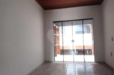 Casa de 1 quarto, 137m² no bairro vila são judas tadeu, em lençóis paulista