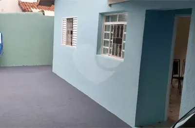 Casa de 2 quartos, 142m² no bairro jardim cruzeiro, em lençóis paulista