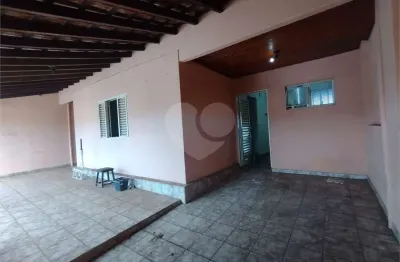 Casa de 3 quartos, 135m² no bairro núcleo habitacional bela vista ii, em lençóis paulista