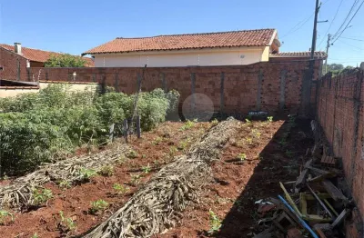 Lote/terreno de 214m² no bairro parque residencial rondon, em lençóis paulista