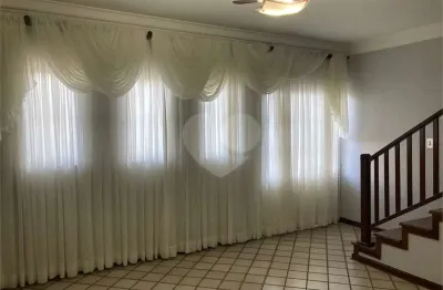 Casa de 2 quartos, 216m² no bairro jardim ubirama, em lençóis paulista