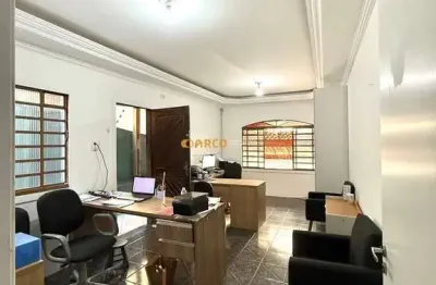 Casa com 3 quartos à venda na Rua Santarem, 795, Parque Industrial, São José dos Campos